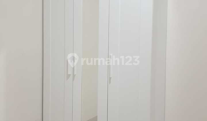 For Sale: 2.5 Story Fully Renovated House, Fully Furnished, Ready to Move In at BSD Vanya Park Azzura 2