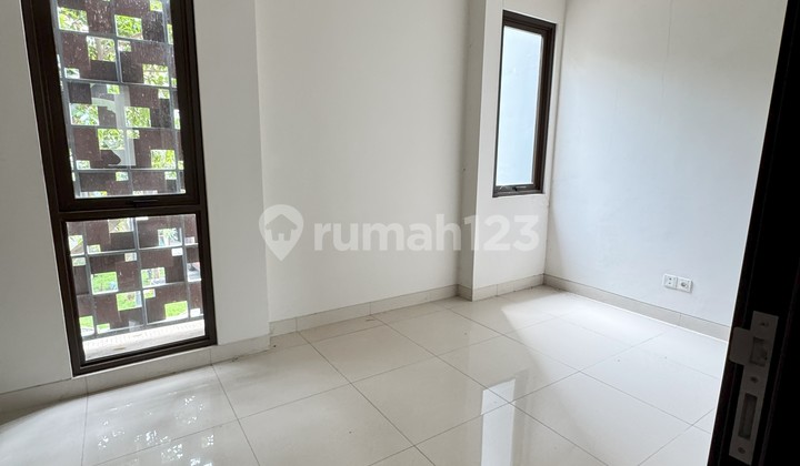Dijual Rumah 3 Lantai Multifungsi Di Regentown BSD Dekat Ice BSD 2