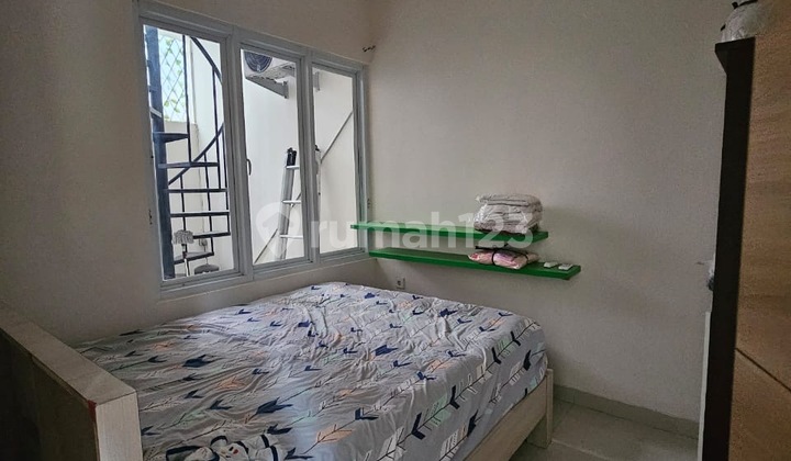 Dijual Rumah 2,5 Lantai Siap Huni Rapi Banget Di Cluster Flamboyan Alam Sutera 2