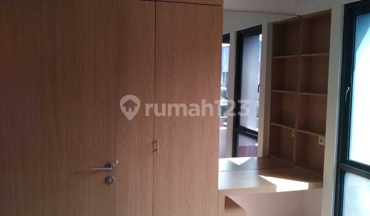 For Sale House in BSD Tabebuya Invensihaus Position on Main Road Facing South 2