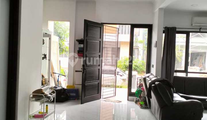 Dijual Rumah Bagus Sudah Renov Full Interior Siap Huni di Cluster Newton Gading Serpong 2