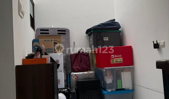 Dijual Cepat Rumah di Regensi Melati Mas Lokasi Bagus, Jarang Ada 2
