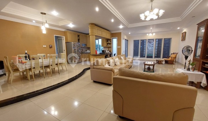 Rumah Bangun Mandiri 2 Lantai di PHG Cluster Sapphire Gading SerpongRumah Bangun Mandiri 2 Lantai di PHG Cluster Sapphire Gading Serpong