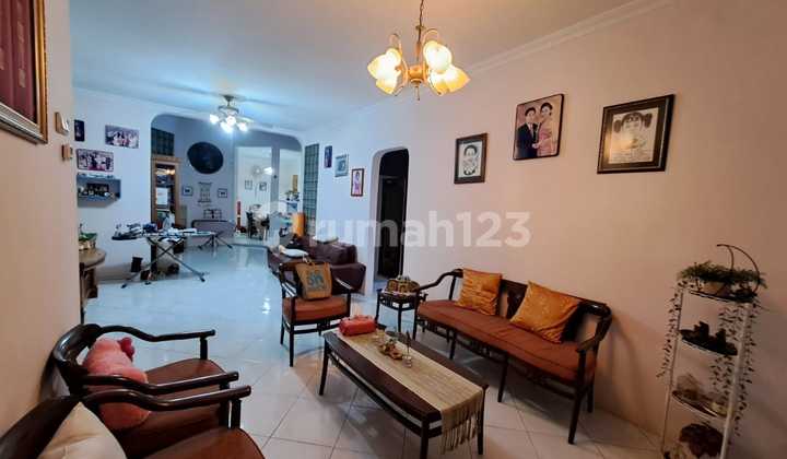 Dijual Rumah Terenovasi 1.5LT SHM Blok Depan Di Villa Melati Mas Tangerang