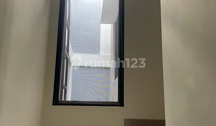 For Rent: 2-Story Semi-Furnished House in Baroni Cluster, Gading Serpong 2