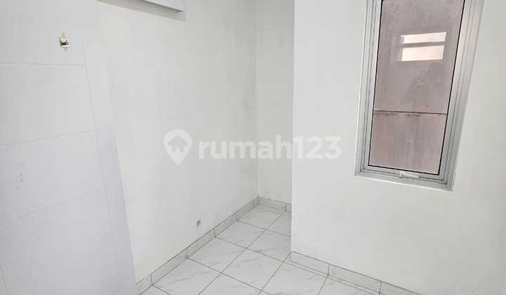 For Rent House Strategic Location in Milano Gading Serpong 2