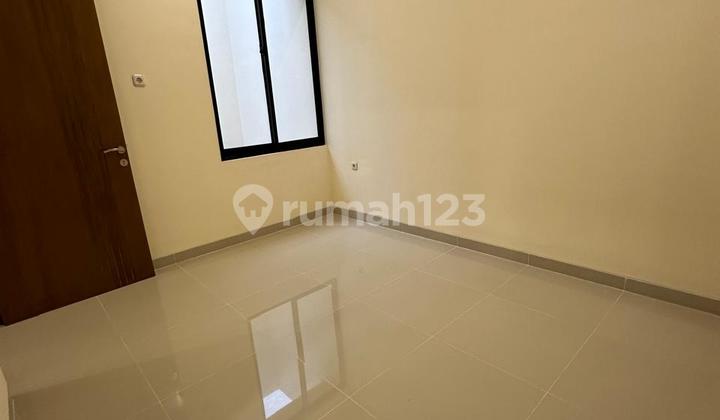 For Sale Nice 2-Story House + Attic Room in Flamboyan Cluster Alam Sutera Tangerang 2