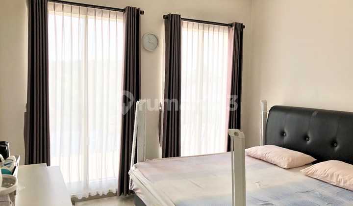 Rumah SHM Semi Furnished di The Savia BSD dekat Club House	 2