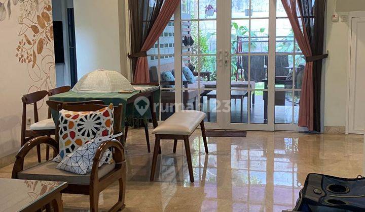 Disewakan Rumah Nyaman Modern Furnish Cantik di Giri Loka BSD 1