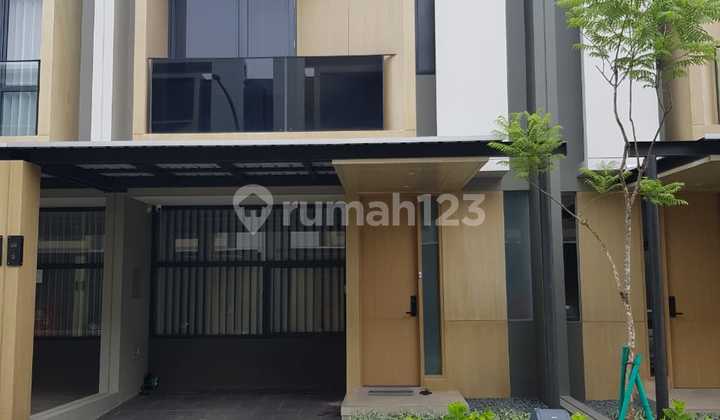 Dijual Rumah Cakep dengan perabotan Siap Huni Cluster Svadhi TANAKAYU BSD City