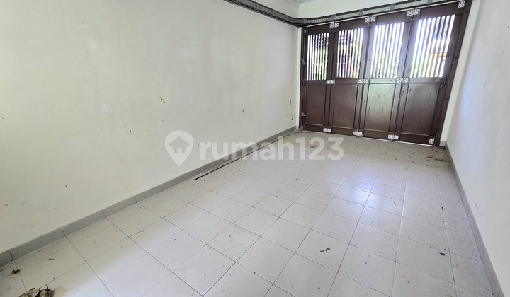 For Sale Beautiful 2-Story House SHM Ultra Rare Unit In The Icon Eternity BSD Tangerang 2