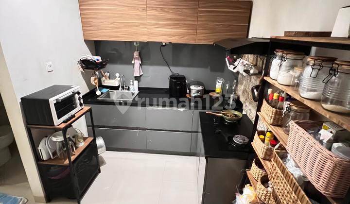 Dijual Rumah Siap Huni Semi Furnished di Nusaloka 14.5 BSD Tangerang 2