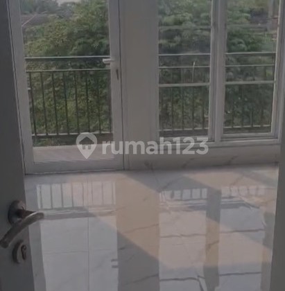 Disewakan Rumah Baru SIap Huni Di Griya Parahita BSD 2