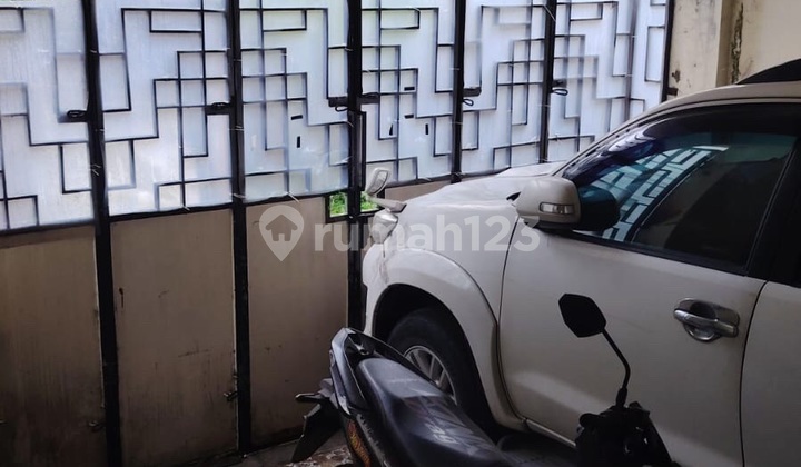 Rumah Poris SHM Siap Huni Tidak Banjir KPR Semi Furnish