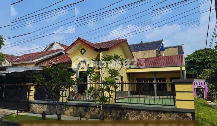 Rumah Sudah Renovasi Furnished di Bukit Cimanggu City,blok X1 Nomor 1, Bogor 1