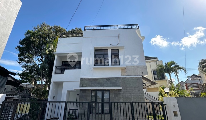 Rumah Semi Furnished Siap Huni di Taman Griya Jimbaran | PRPJ159