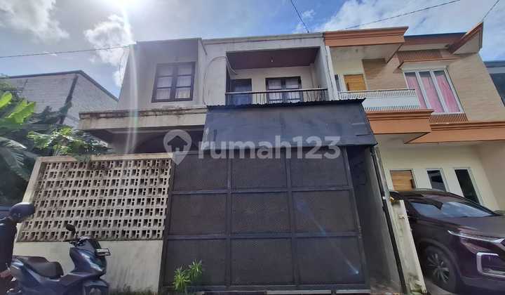 Modern House Ready to Occupy 4 Bedrooms West Denpasar | Prpd284