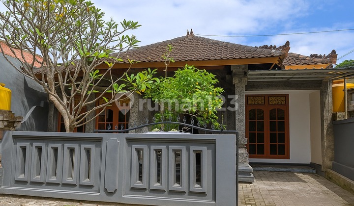 Rumah 3 Kamar Siap Huni di Taman Jimbaran Dekat Gwk Lingkungan Tenang Cocok untuk Keluarga | Prpj205