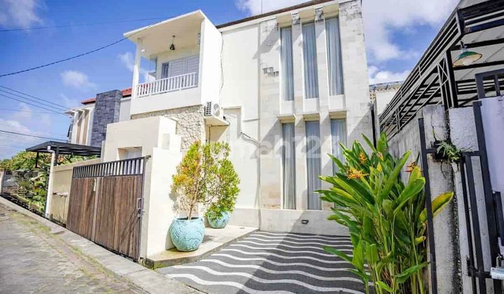 Villa Fully Furnished Siap Huni di Taman Jimbaran | PRPJ133