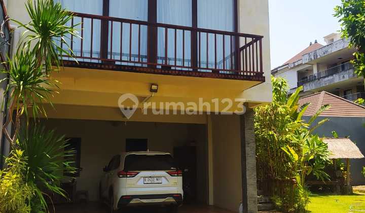 Best Location! Luxurious Sanur House 2 Minutes to the Beach | Prps42 2