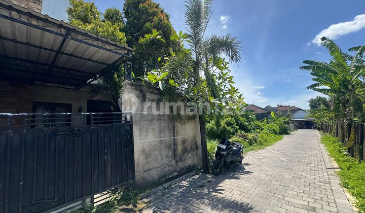 3-Storey House with Rooftop in Gunung Agung, West Denpasar, Ready to Occupy, Car Accessible | Prpd378 2