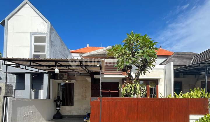 For Sale Comfortable Residence in East Denpasar, Near Bali Public School, Dyatmika with Area of 1 Are, 3 Bedrooms and 2 Bathrooms
