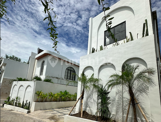 New Villa Mediterranean Design 3 Bedrooms | PRPT20