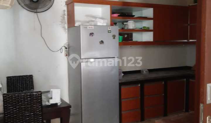 For Sale Semi Furnished House with One Gate System, Comfortable and Strategic Location in Mumbul Nusa Dua | Prpj191 2