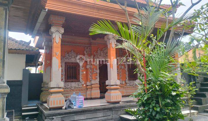 Disewakan Rumah Bali Hanya 10 Menit ke Seminyak | PRPB24 1