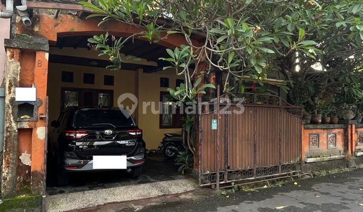 Dijual Rumah Dua Lantai Siap Huni di Komplek Perumahan Strategis Denpasar Utara | Prpd337