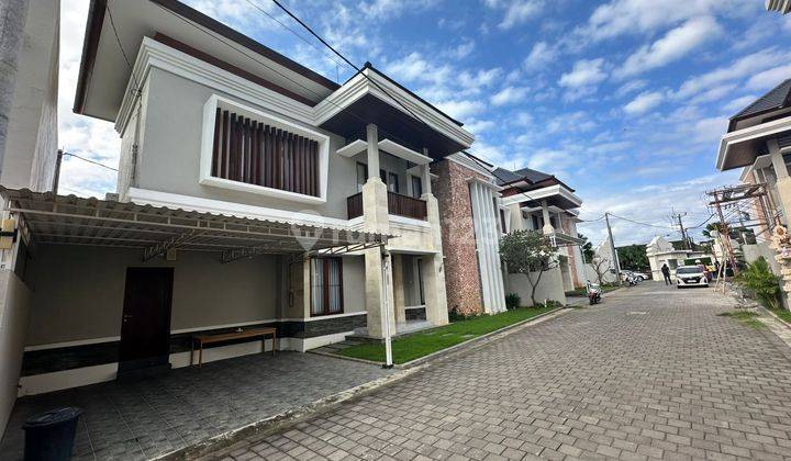Hunian Mewah Hanya 5 Menit Ke Pantai Sanur | PRPD102 1