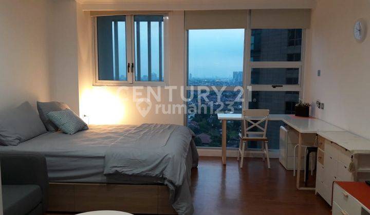 ISTIMEWA! Apartemen Secondary Studio Unggulan Di Kemang Village,  2