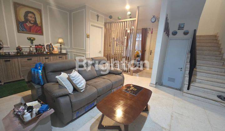 Rumah cantik di River Valley Residence, selangkah dari MRT Lebak bulus Grab 2