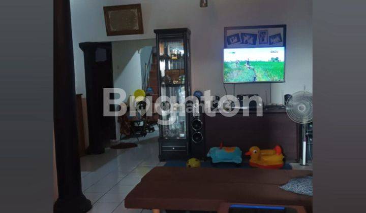 RUMAH SUPER STRATEGIS BONUS RUKO 2lt di pusat kota Depok 2