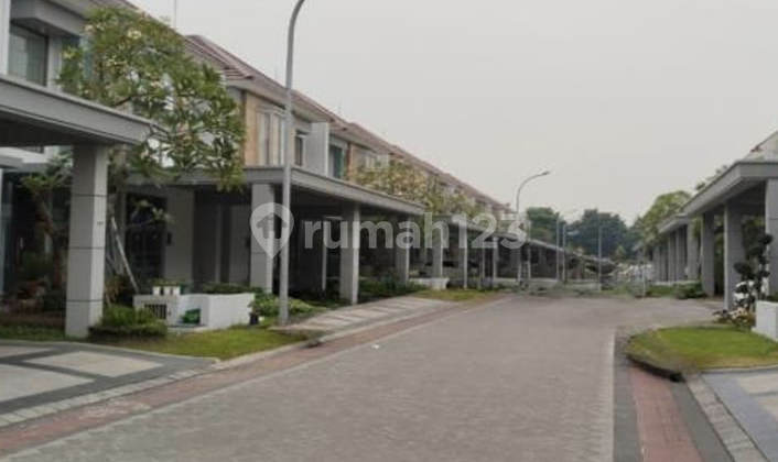 Dijual Via Lelang BISA KPR Rumah Grand Pakuwon Surabaya M167