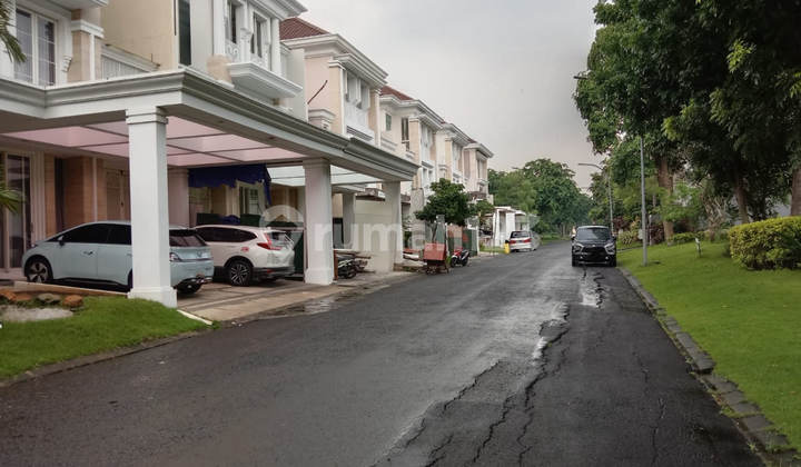 Pakuwon Indah Lakarsantri Surabaya House Near Unesa 2