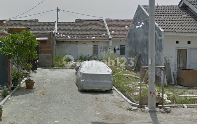 Golden Berry House Menganti Gresik Super Cheap 2