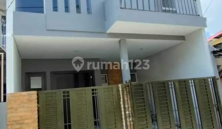 For Quick Sale 2-Story House in Jojoran Surabaya