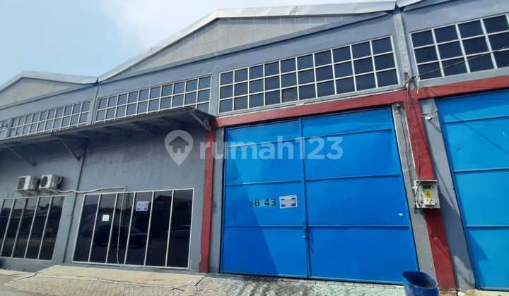 For Sale by Auction, Ready-to-Use Warehouse in Ritz Park Warehousing, Taman Sidoarjo