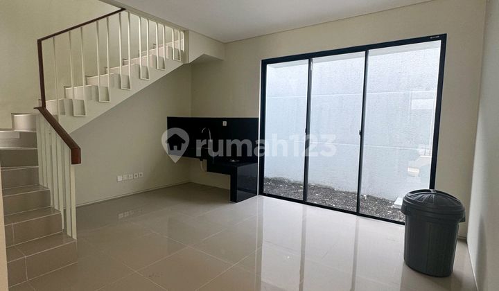 For Rent, Brand New 2-Story House in Citraland Kedamean, Gresik. 2