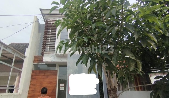 For Sale By Auction 2-Story House in Perum Puri Safira Regency, Menganti, Gresik