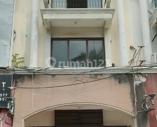 For Sale Via Auction 3-Storey Shop House Rich Palace Dukuh Kupang Surabaya 2
