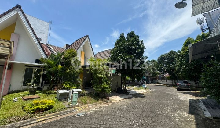 For Sale By Auction: 1-Story House in Sememi Benowo, Surabaya 2