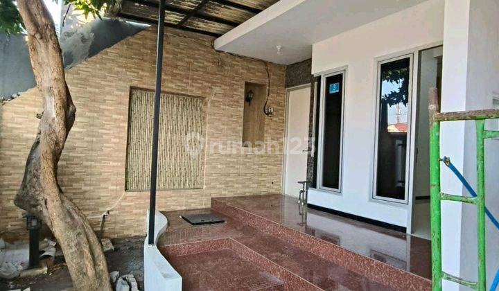 Disewakan Rumah 1 Lt Renovasi Adem Sby Kota 2