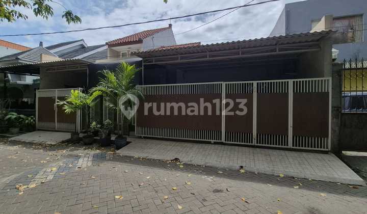 For Sale Via Auction 1-Story House in Pondok Chandra Waru Housing, Sidoarjo 2