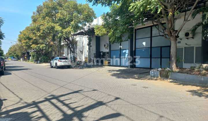Dijual Via Lelang Gudang 1Lt di Pergudangan Safe N Lock Sidoarjo Dijual Via Lelang Gudang 1Lt di Pergudangan Safe N Lock Sidoarjo