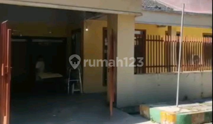 For Sale 1-Story House Land Included in Rungkut Surabaya For Sale 1-Story House Land Included in Rungkut Surabaya