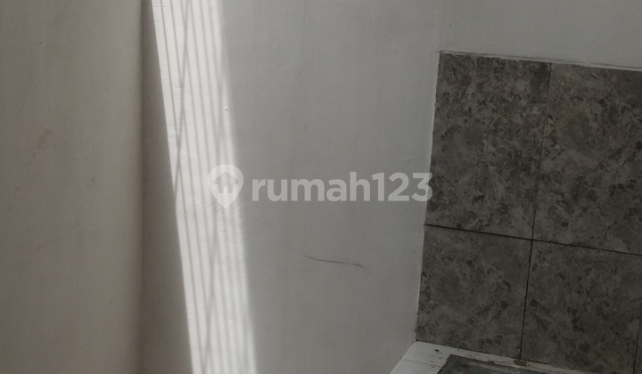 For Sale New 1-Story House Just a Step to Surabaya, Grand Pavilion Regency Driyorejo Gresik