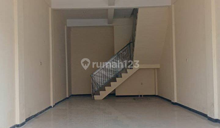 Disewakan Ruko 3 Lt Di Dukuh Kupang Surabays 2