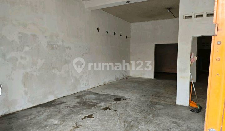 For Sale 2-Story Shop House in Surabaya City, 0 Main Road